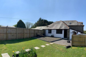 Horseshoe Cottage